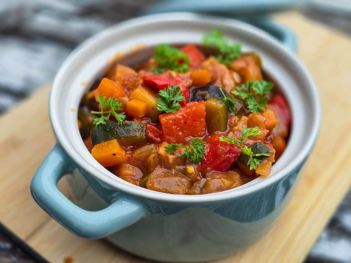 traditional-romanian-dishes-the-romanian-cookbook